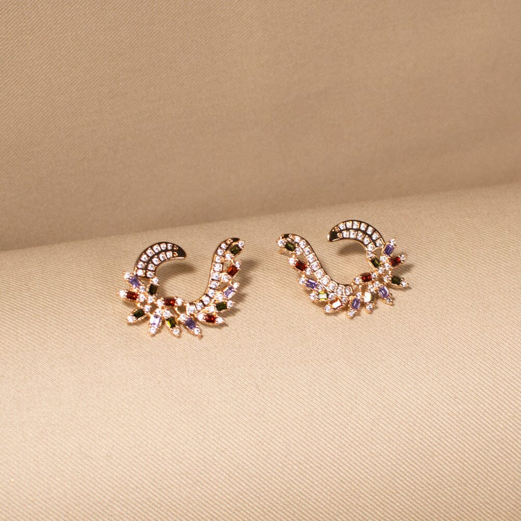 The Willow Wreath Studs