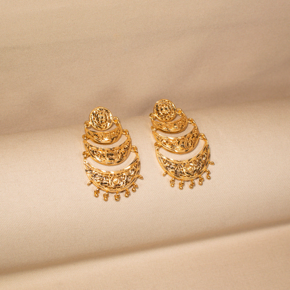 Tiered Chandbali Necklace Set