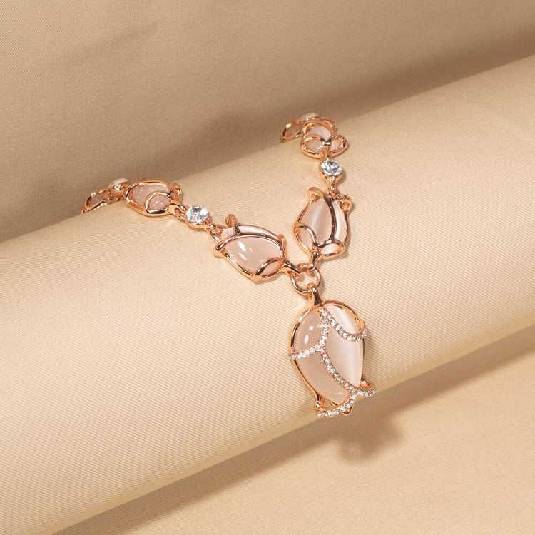 Tulips Necklace Set
