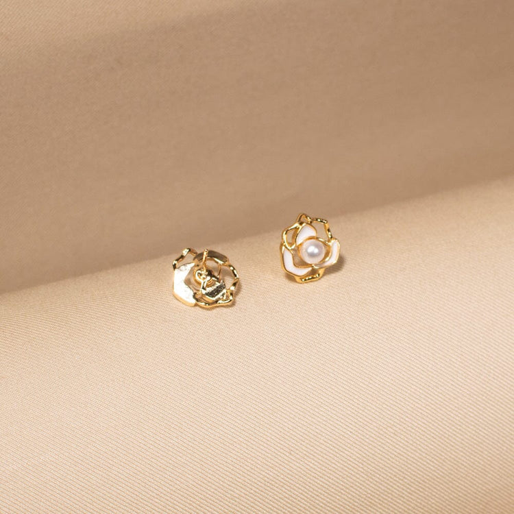 Una Studs - Minima Collection