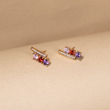 Varia Studs