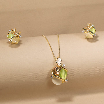 Verde Breeze Pendant Set