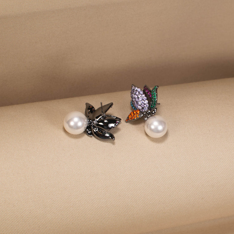 Vivian Pearl Earrings
