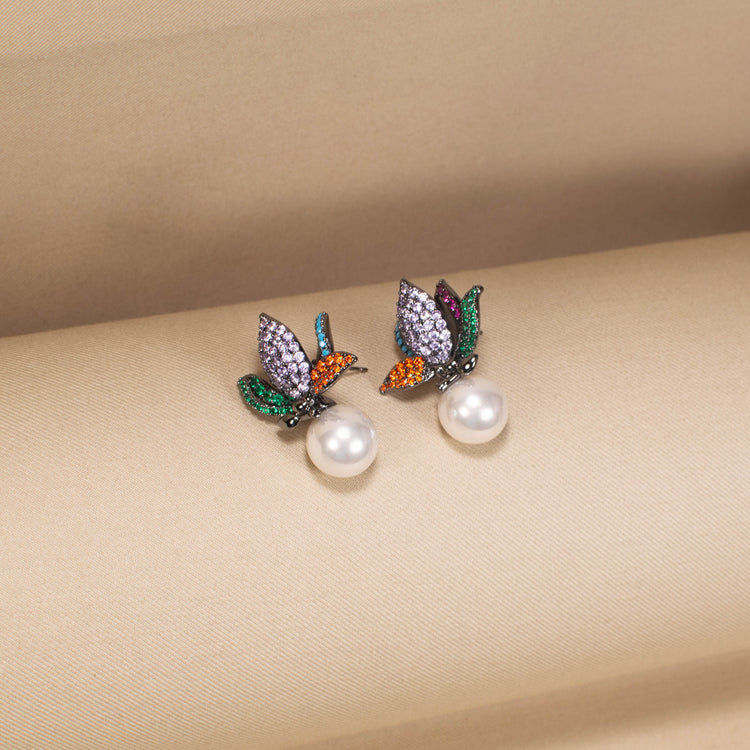 Vivian Pearl Earrings