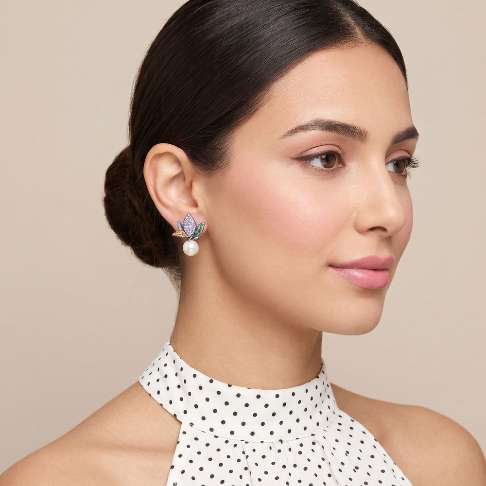 Vivian Pearl Earrings