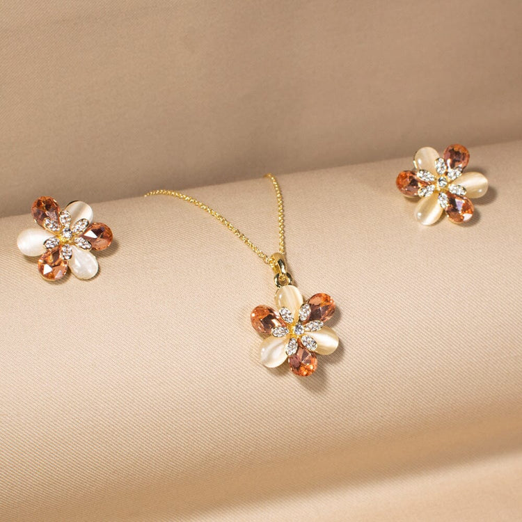 Vivienne Pendant Set