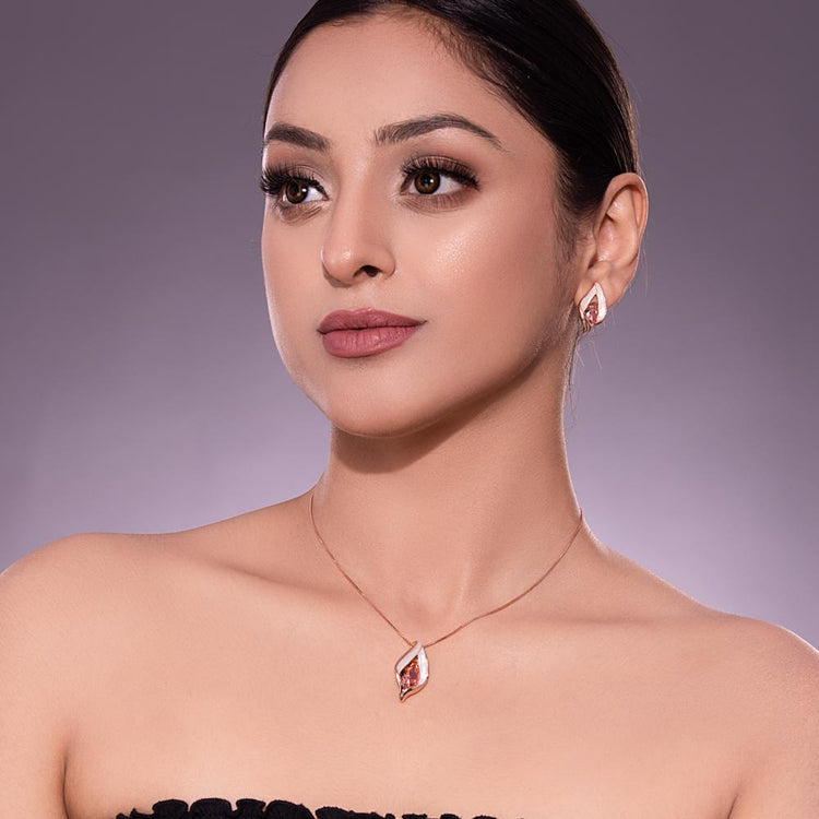 Aashna Swarovski Crystal Pendant Set - Blingvine Jewelry