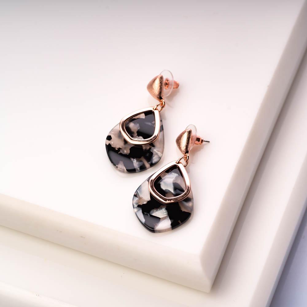 Alice Dangle Earrings - Black and Gray Mozaic