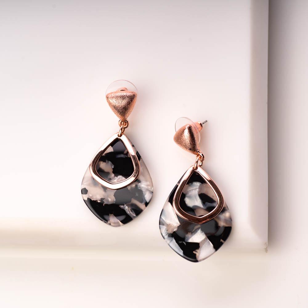 Alice Dangle Earrings - Black and Gray Mozaic