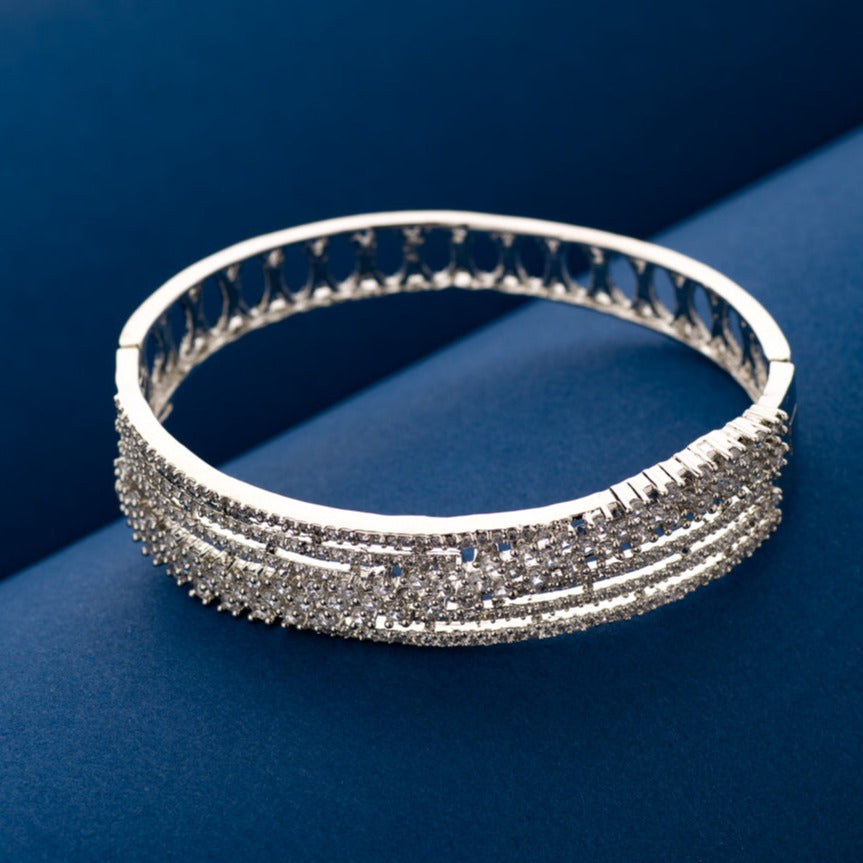 Oval Shape Pavé Diamond Bangle Bracelet in 18K White Gold