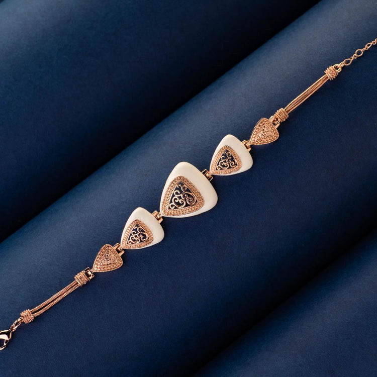 PC Jeweller The Brissa Heart 14KT Yellow Gold  Diamond Bracelet for Her   Amazonin Fashion