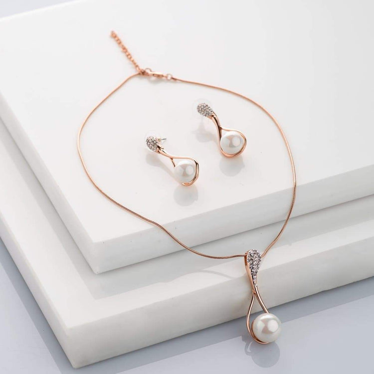 Eliza Crystal and Pearl Pendant Set - BlingVine Jewellery