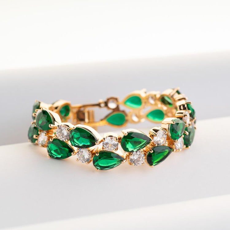 Round Emerald Tennis Bracelet in White Gold, 7