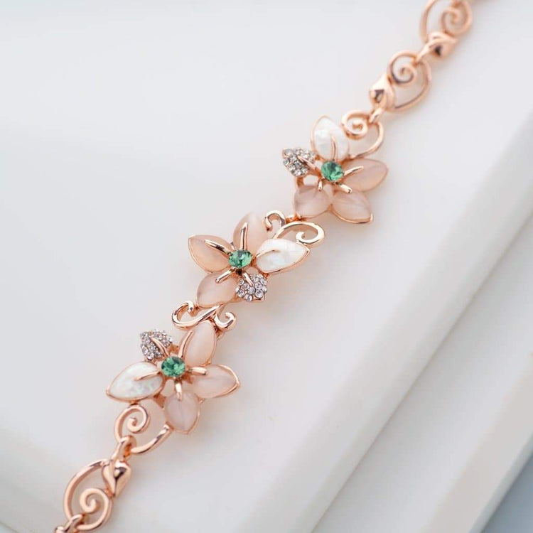 Trendy Rose Gold Flower Bracelet – Andaaz Jewelers