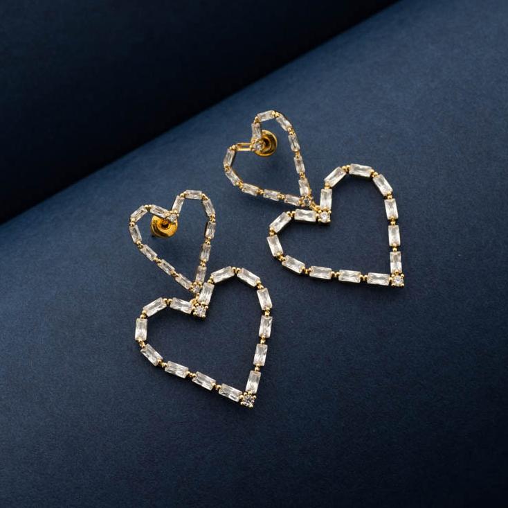 Hearty Crystal Heart Earrings - Blingvine Jewelry