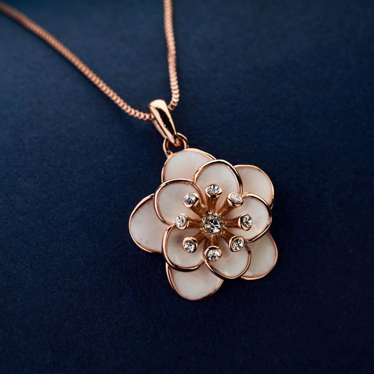 Art Nouveau Flower Conversion Necklace in 10k and 14k Gold - Trademark  Antiques