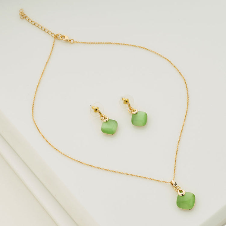 Olive Green Necklace Set - Short Necklace - Gold