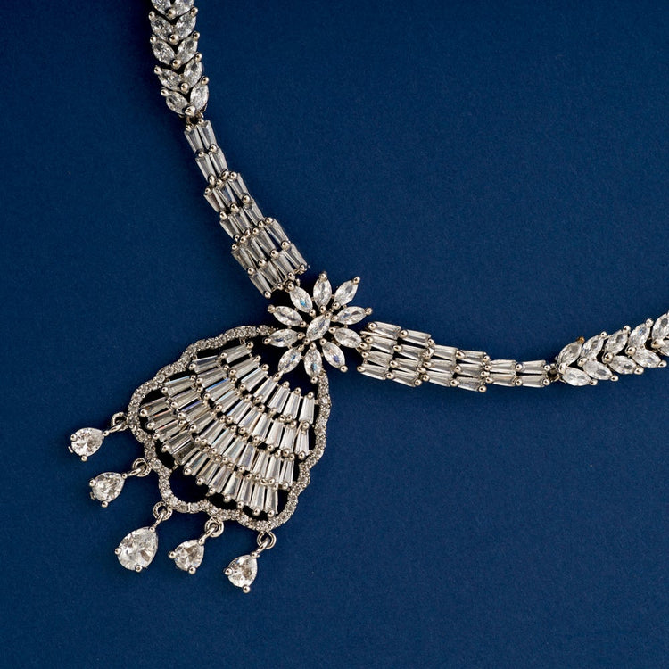 Van Cleef & Arpels Perlée 18K Rose Gold Diamond Necklace Van Cleef & Arpels  | TLC