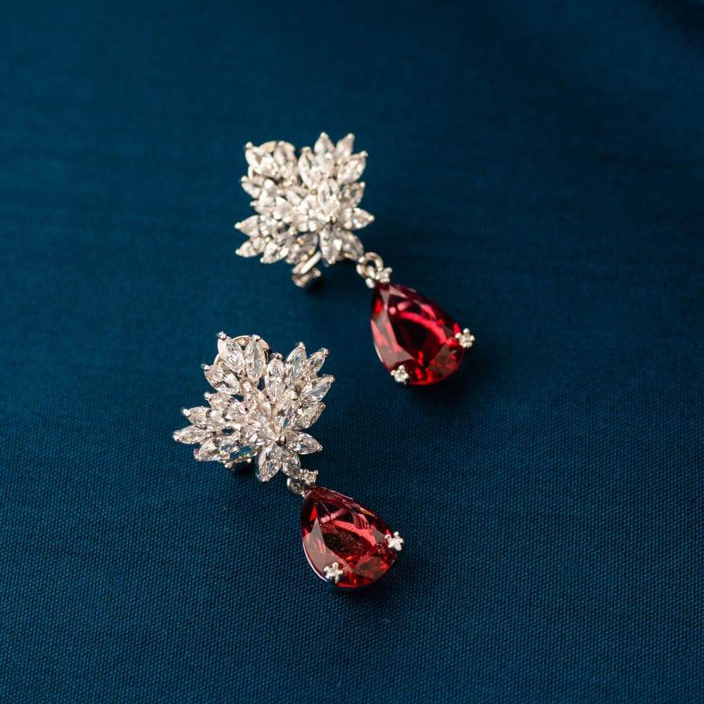 Leila Crystal Stud Earrings - Blingvine