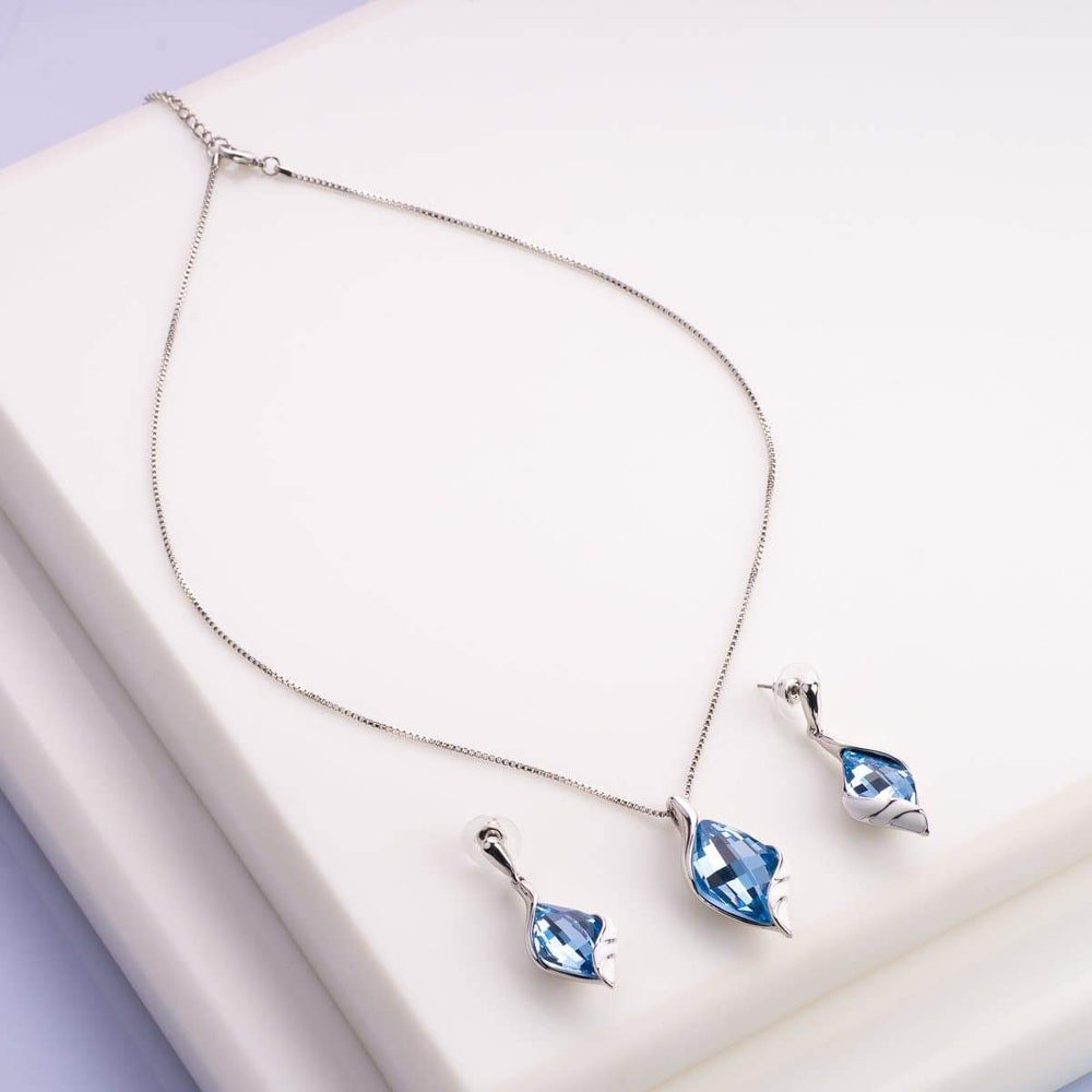 Natalia Serene Blue Pendant Necklace Set