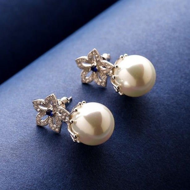 Niyara Pearl Earrings - Blingvine Jewellery