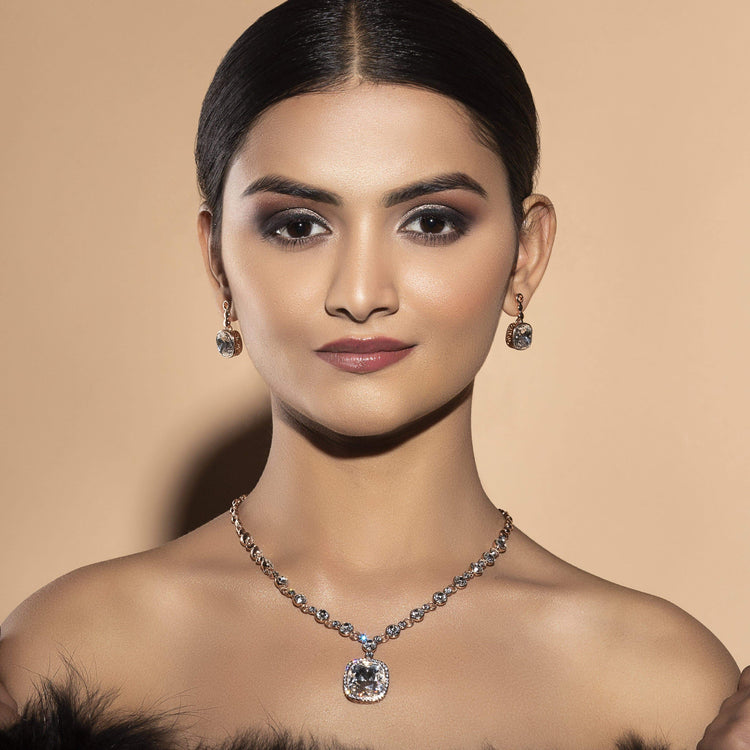 Noor Crystal Necklace Set - Blingvine