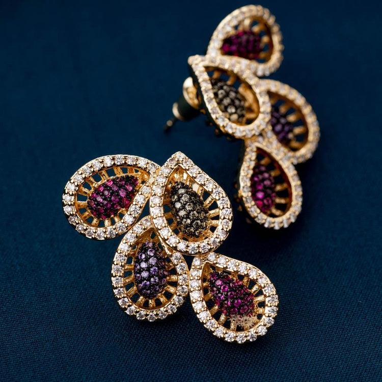 Mia by Tanishq 14k 585 Yellow Gold and Diamond Stud Earrings for Women   Amazonin Fashion