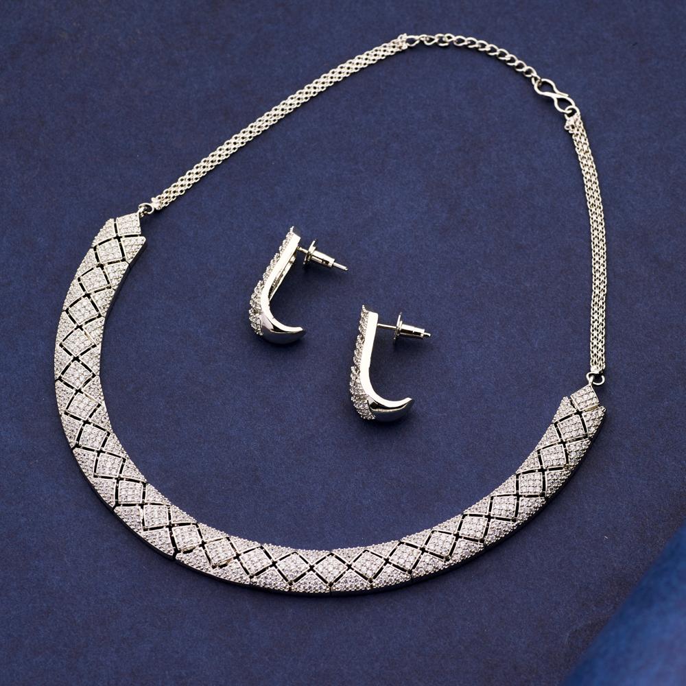Rumi Crystal Choker Necklace Set - Blingvine Jewelry