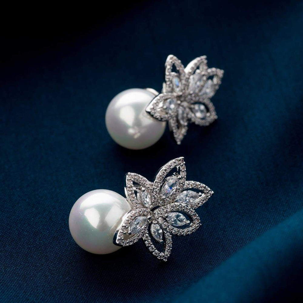 Starlit Crystal and Pearl Stud Earrings - BlingVine Jewelry