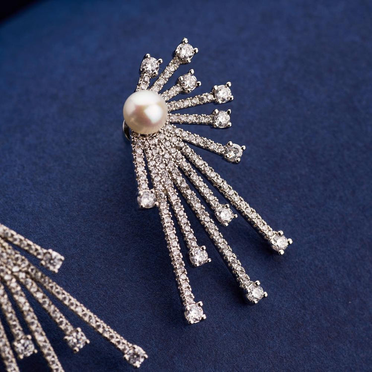 Sunrays Pearl Studs