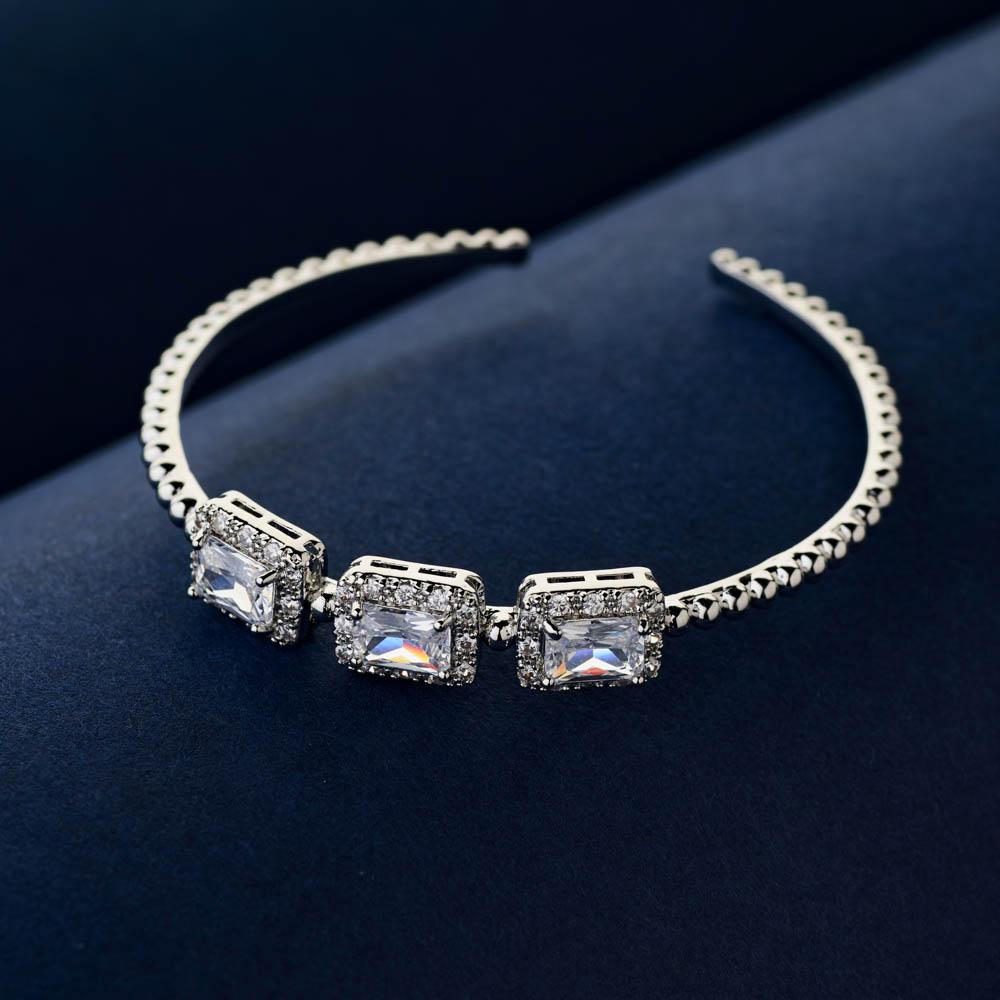 Taani Crystal Open Bangle Bracelet - Blingvine Jewelry