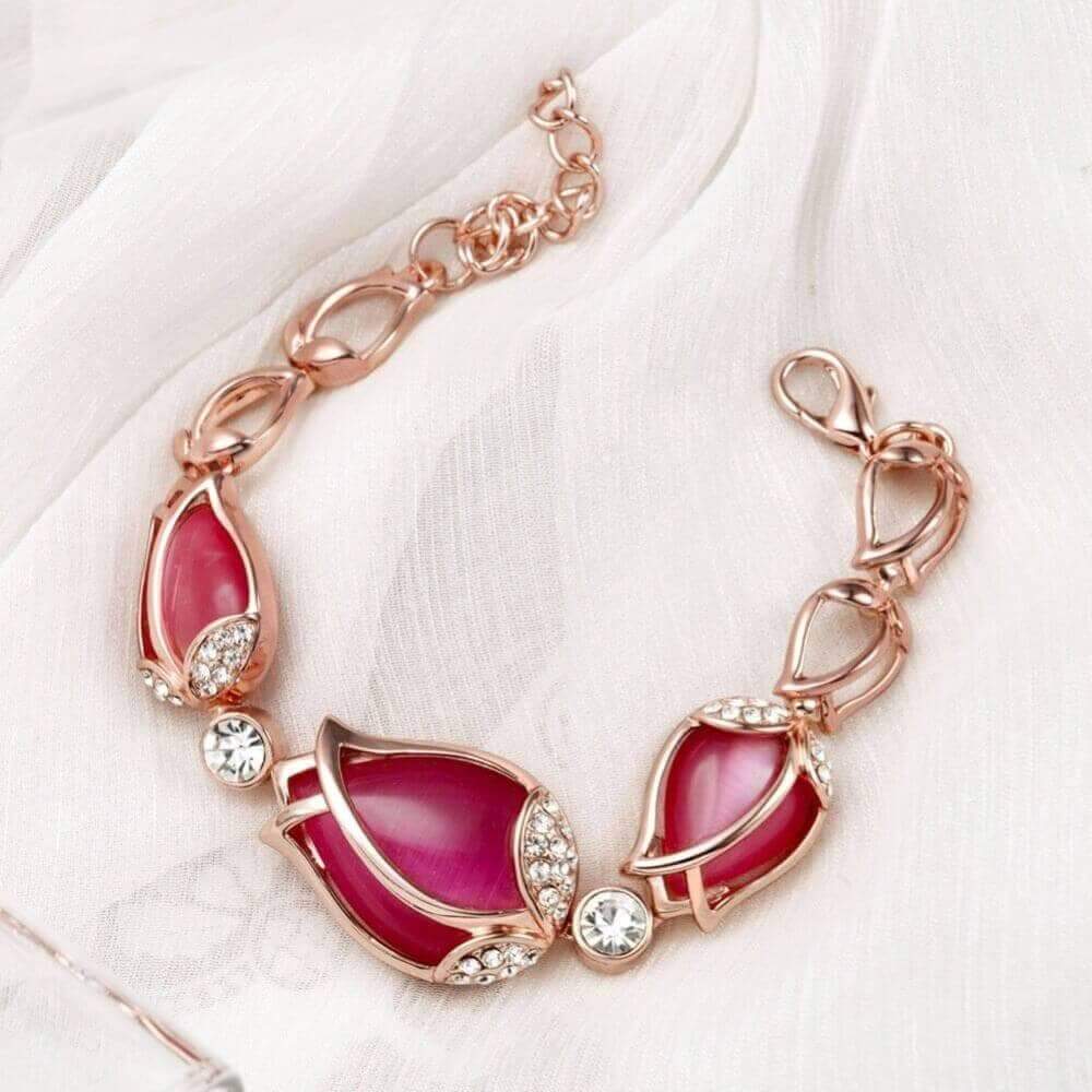 Tulips Bracelet - BlingVine