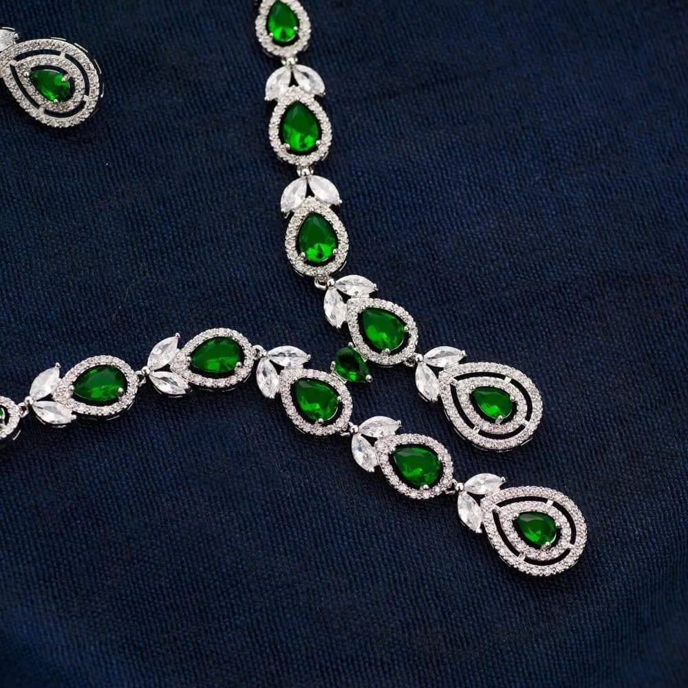 Vogue Green Emerald Crystal Necklace Set - Blingvine