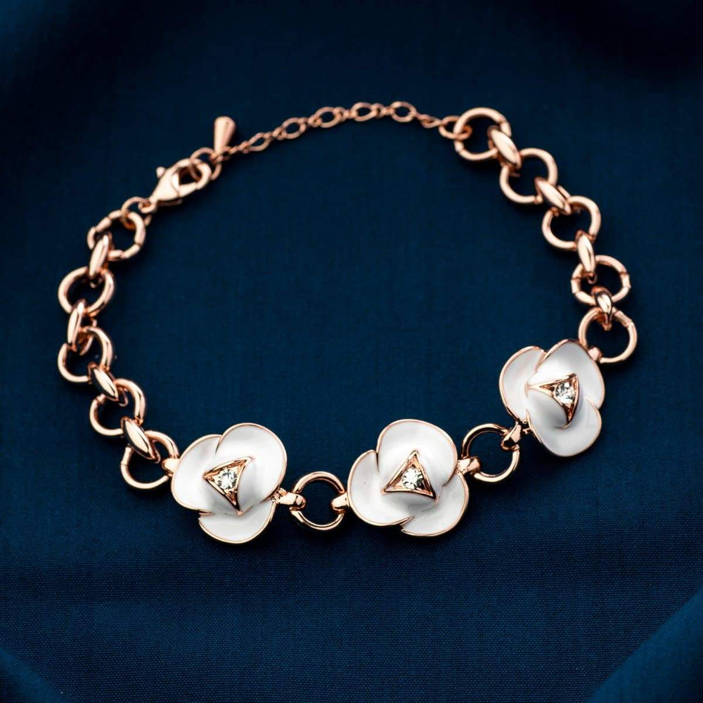 Zoe White Floral Bracelet - BlingVine